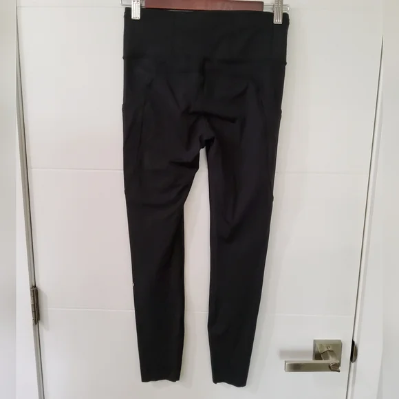 Lululemon Asian Fit Fast and Free High-Rise Tight 24" Leggings Size 6 - Picture 8 of 12